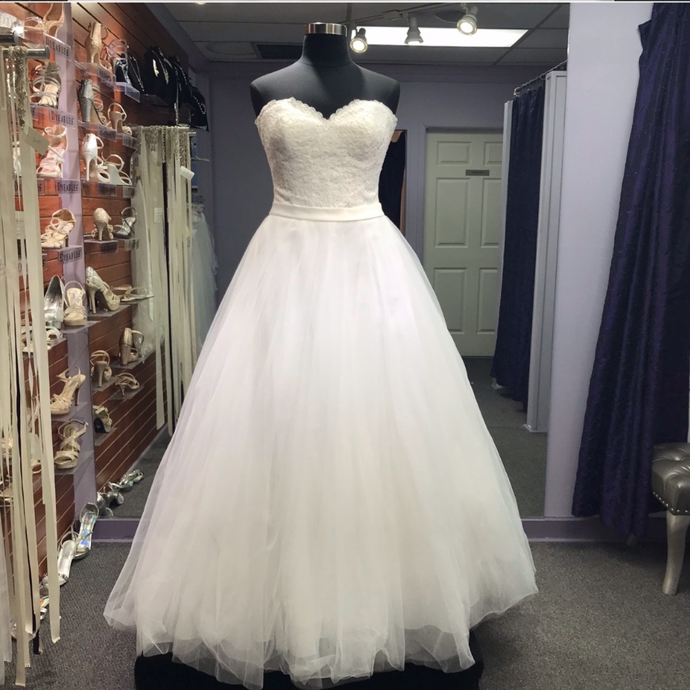 Allure - Style 2853 - Size 16 - Ivory